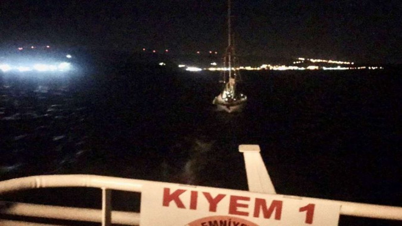 Çanakkale açıklarında sürüklenen teknedeki 2 kişi kurtarıldı