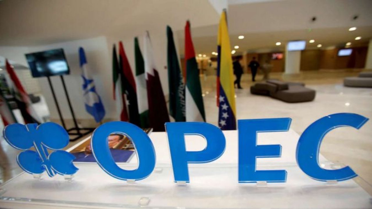 OPEC+ grubundan düşük petrol üretimi kararı