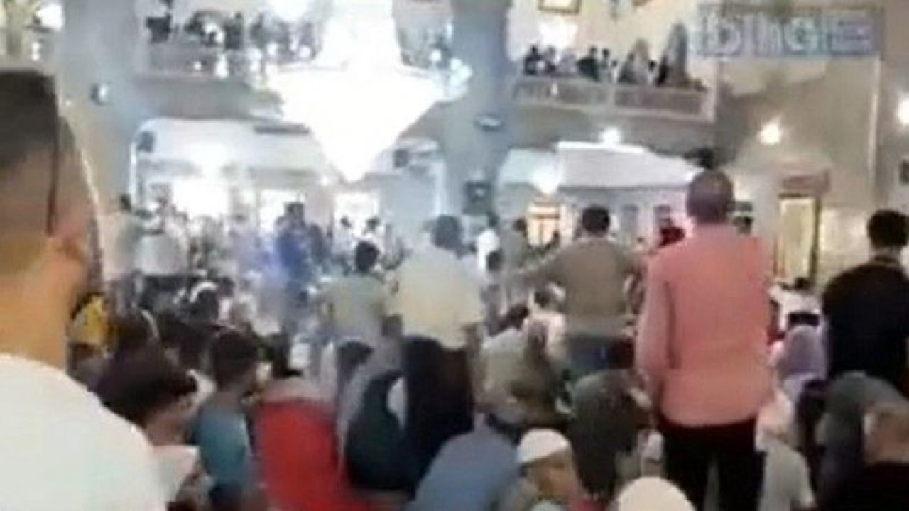 Şanlıurfa'da camide Suriyeli vaazı gerginliği çıktı! Vatandaşlar ayaklandı