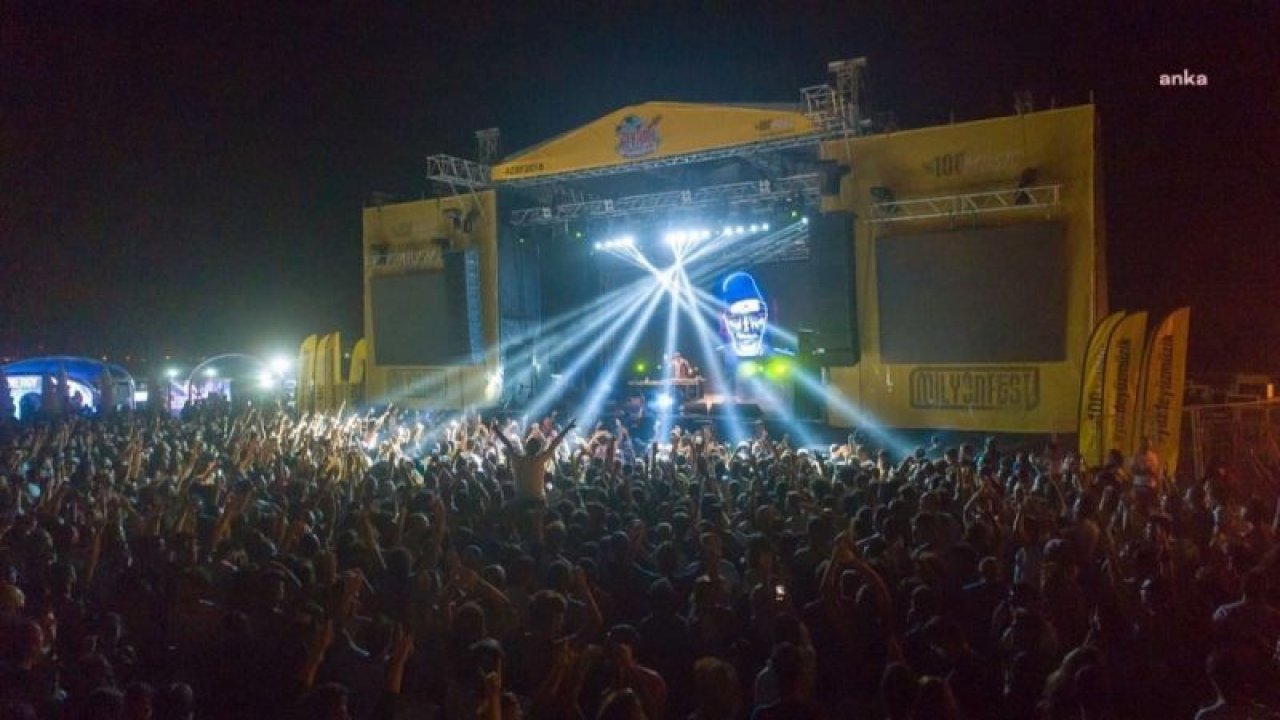 MÜZİK MESLEK BİRLİKLERİNDEN, “ZEYTİNLİ ROCK FESTİVALİ” AÇIKLAMASI: "BURHANİYE KAYMAKAMLIĞI’NA SESLENİYORUZ. SİZİ KARARINIZI GÖZDEN GEÇİRMEYE DAVET EDİYORUZ"