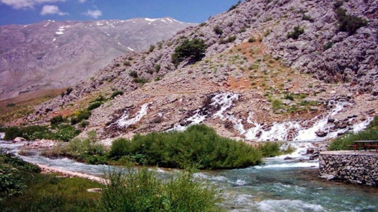 Serinlemek için Munzur Çayı'na giren kişi hayatını kaybetti