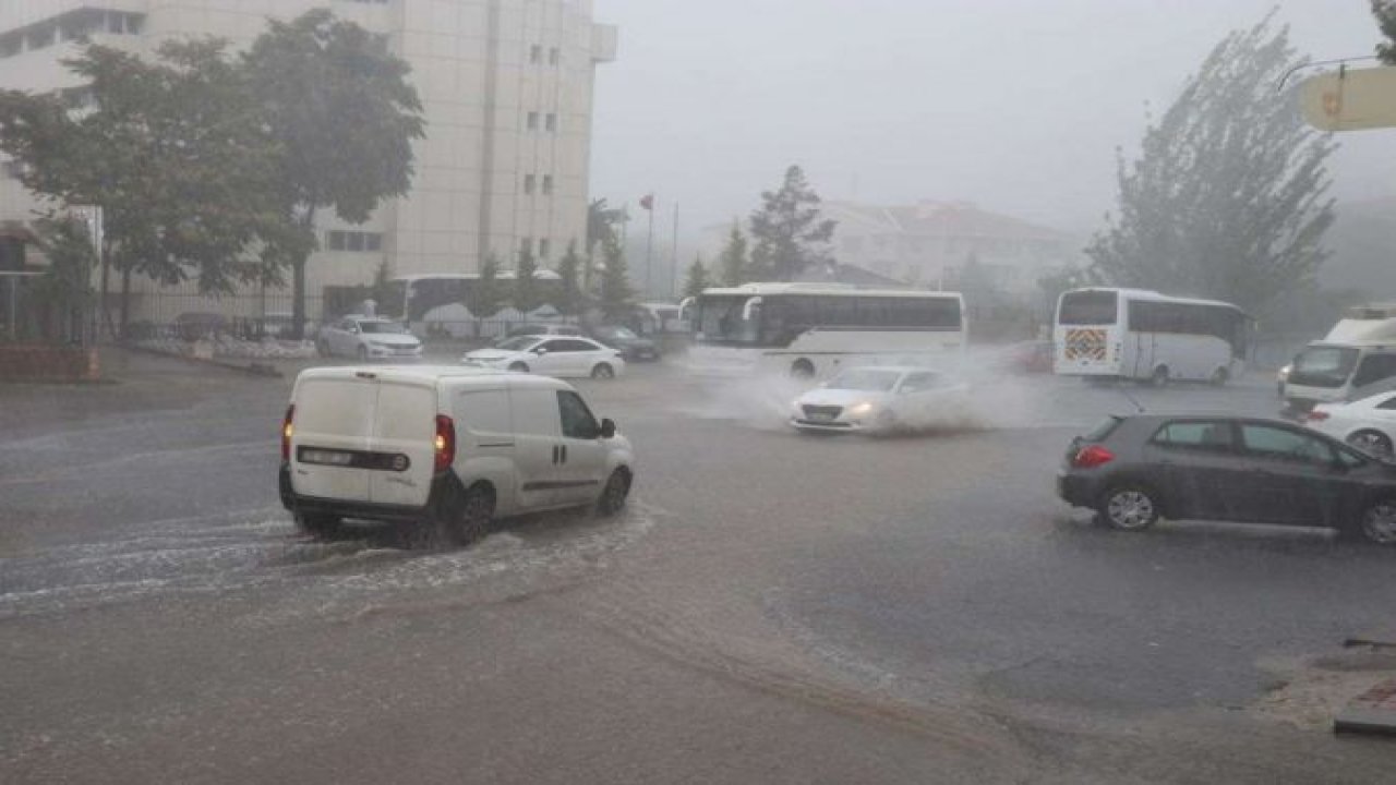 AFAD: İstanbul, Bursa ve Yalova'daki su baskınlarında can kaybı yaşanmadı