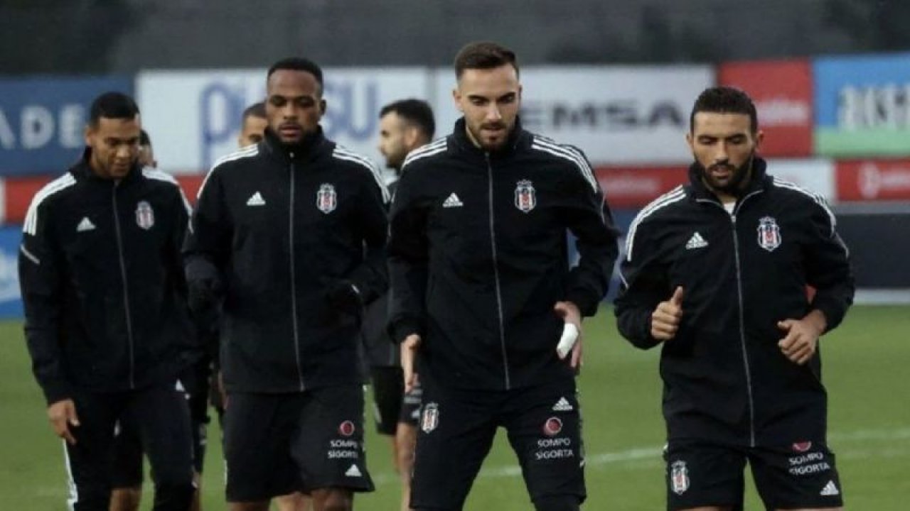 Beşiktaş'a derbi öncesi Umut Meraş'tan kötü haber!