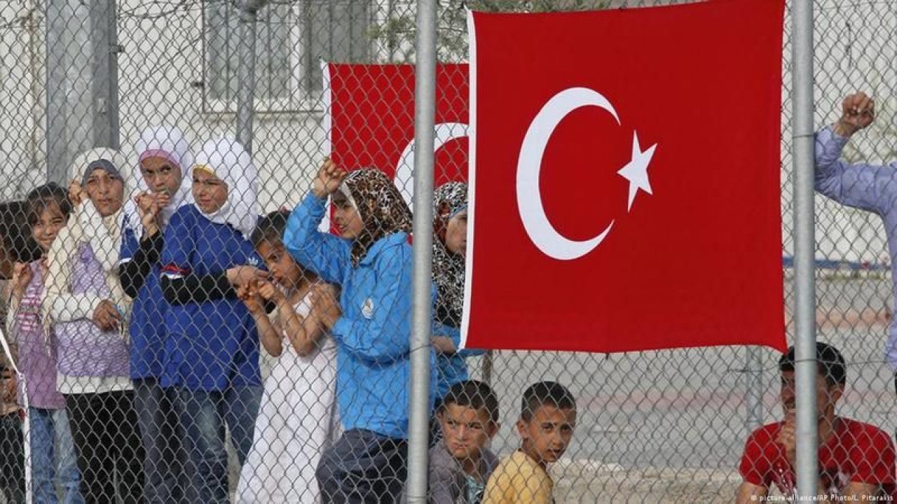 Suriyelilere Türk vatandaşlı böyle veriliyor! İşte 'varsa' istenen belgeler...