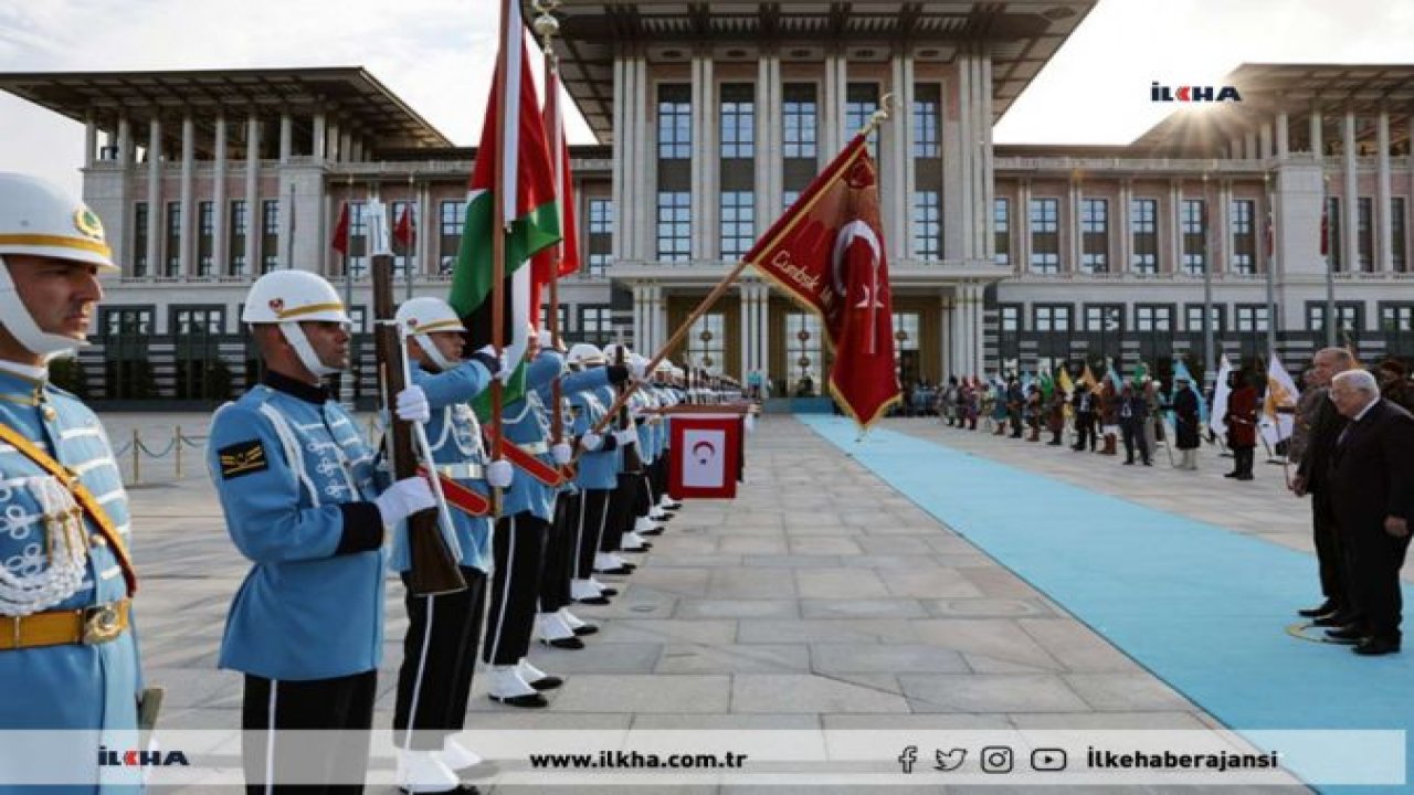 Mahmud Abbas Cumhurbaşkanlığı Külliyesinde