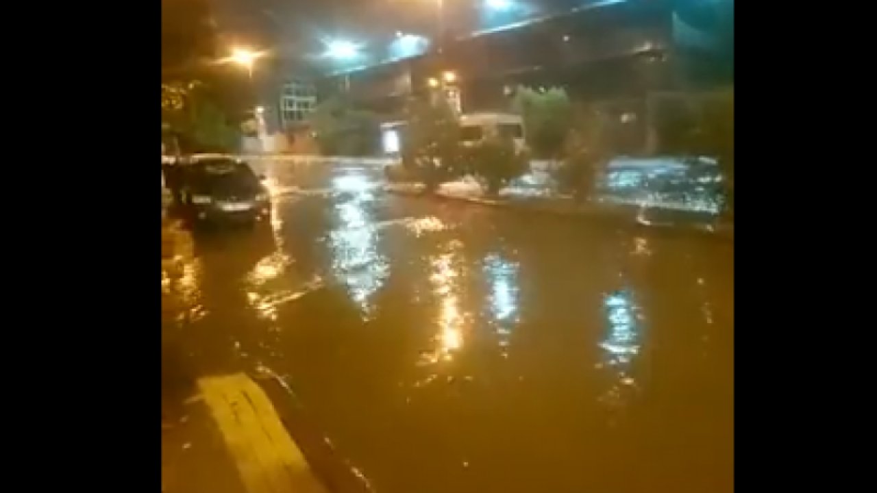 Beklenen yağış İstanbul'u vurdu! Esenyurt ve Arnavutköy göle döndü