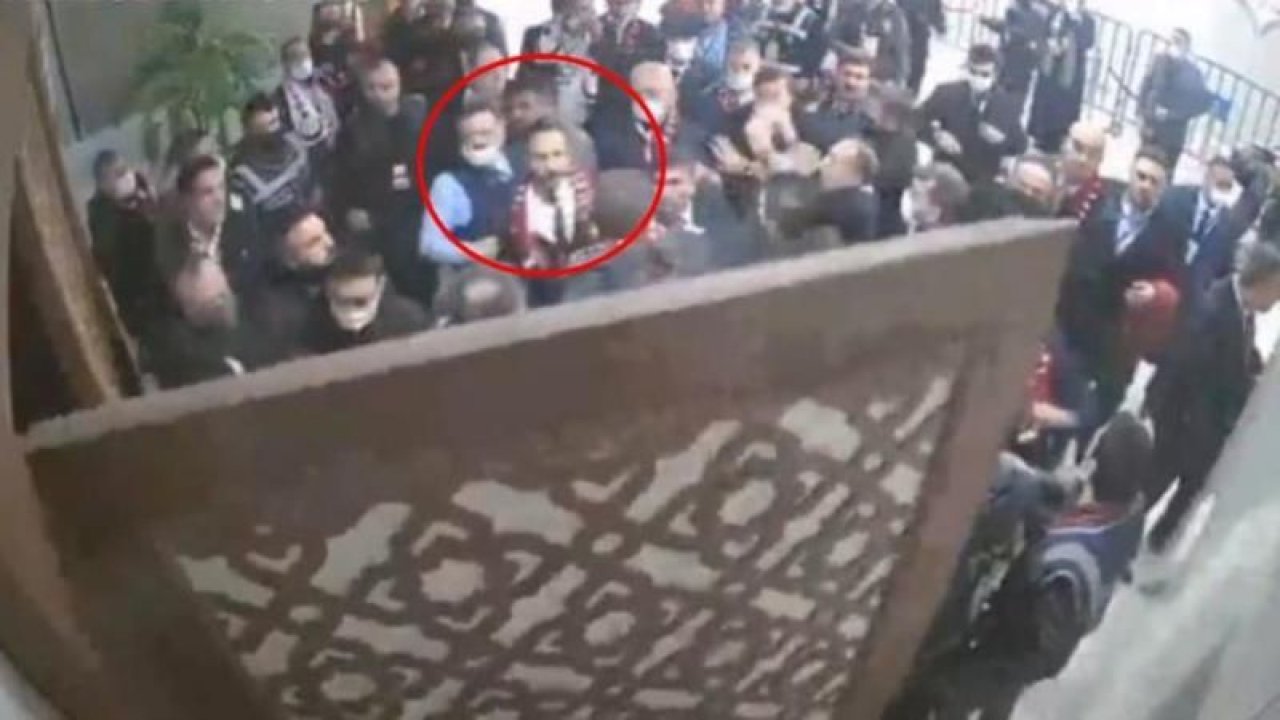 Kayseri'nin ardından Gaziantep'te de aynı görüntü! AK Partili bir başkan daha polislere saldırdı