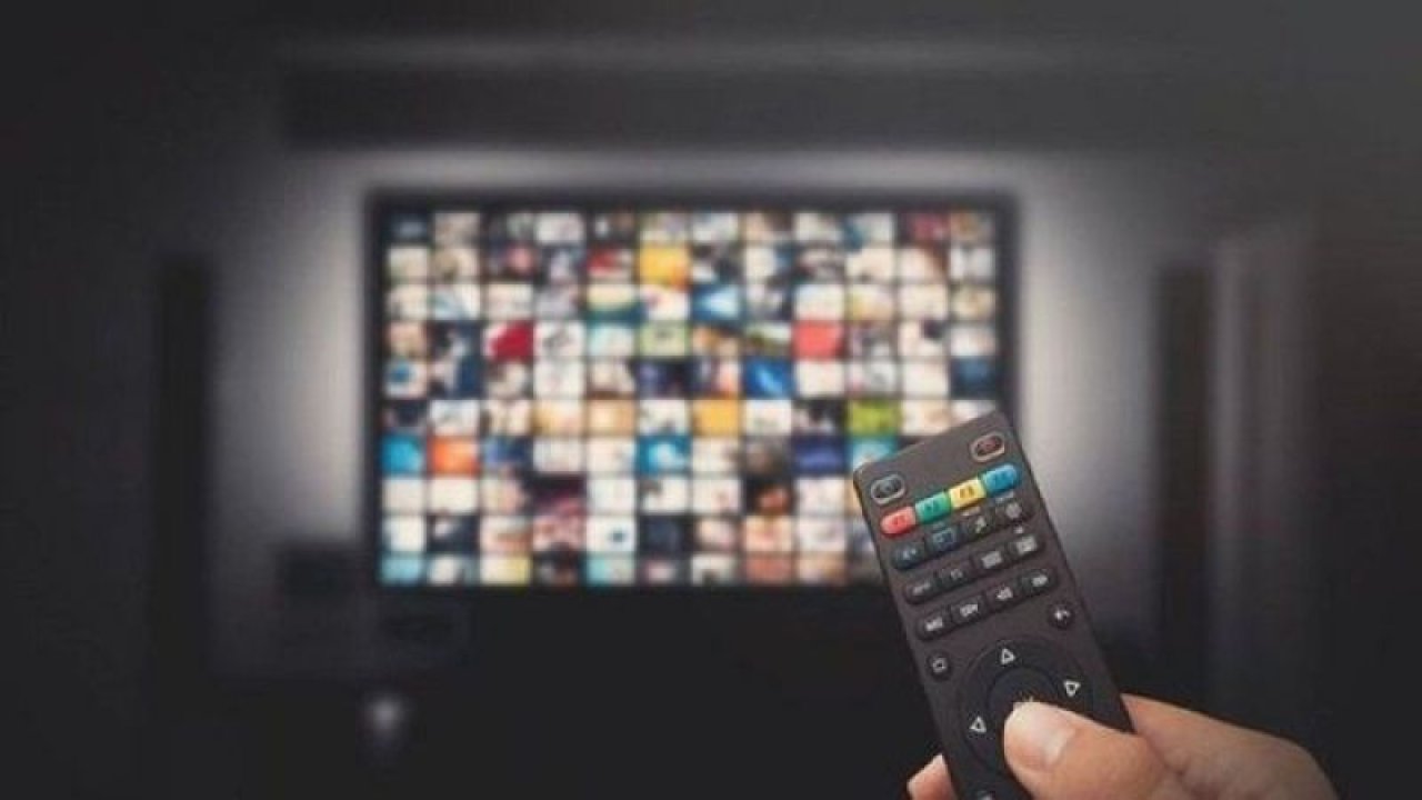 TV yayın akışı 2 Eylül 2022! Bu akşam TV'de hangi dizi ve filmler var?