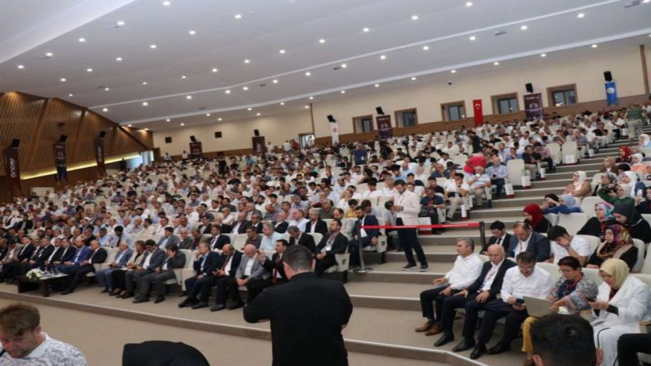 19'uncu İmam Hatipliler Kurultayı'nda yılın şiarı: Ahde vefa