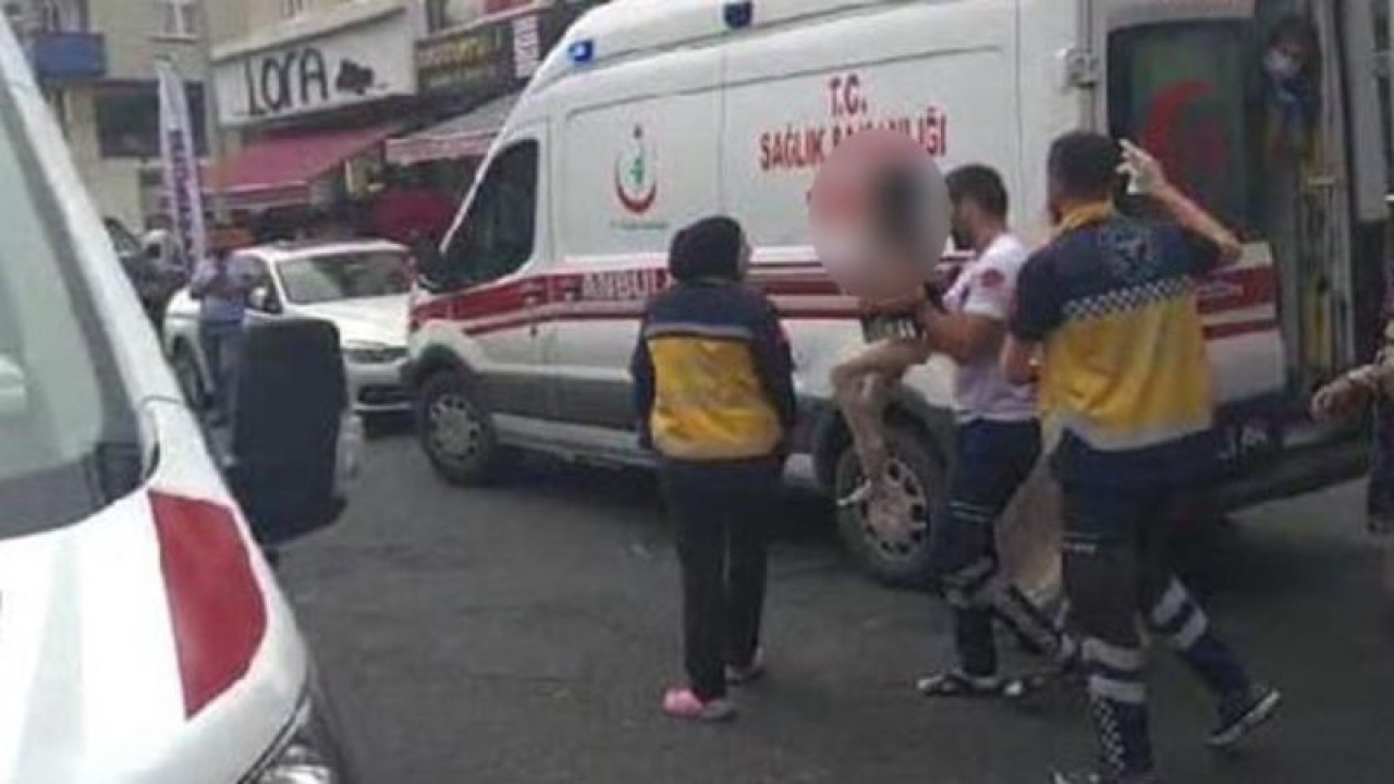 İstanbul'daki 4 katlı binada yangın çıktı, bir kadın çocuğunu aşağı atmak zorunda kaldı