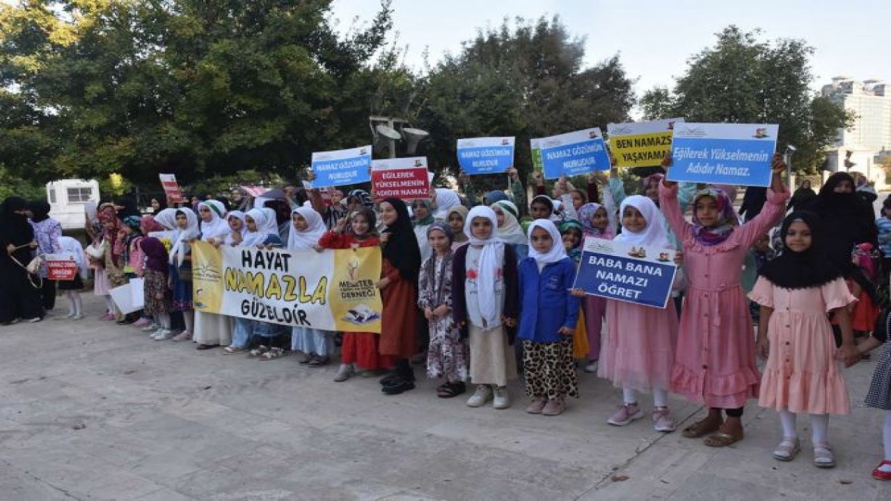 Adana'da "Hayat Namazla Güzeldir" etkinliği düzenlendi