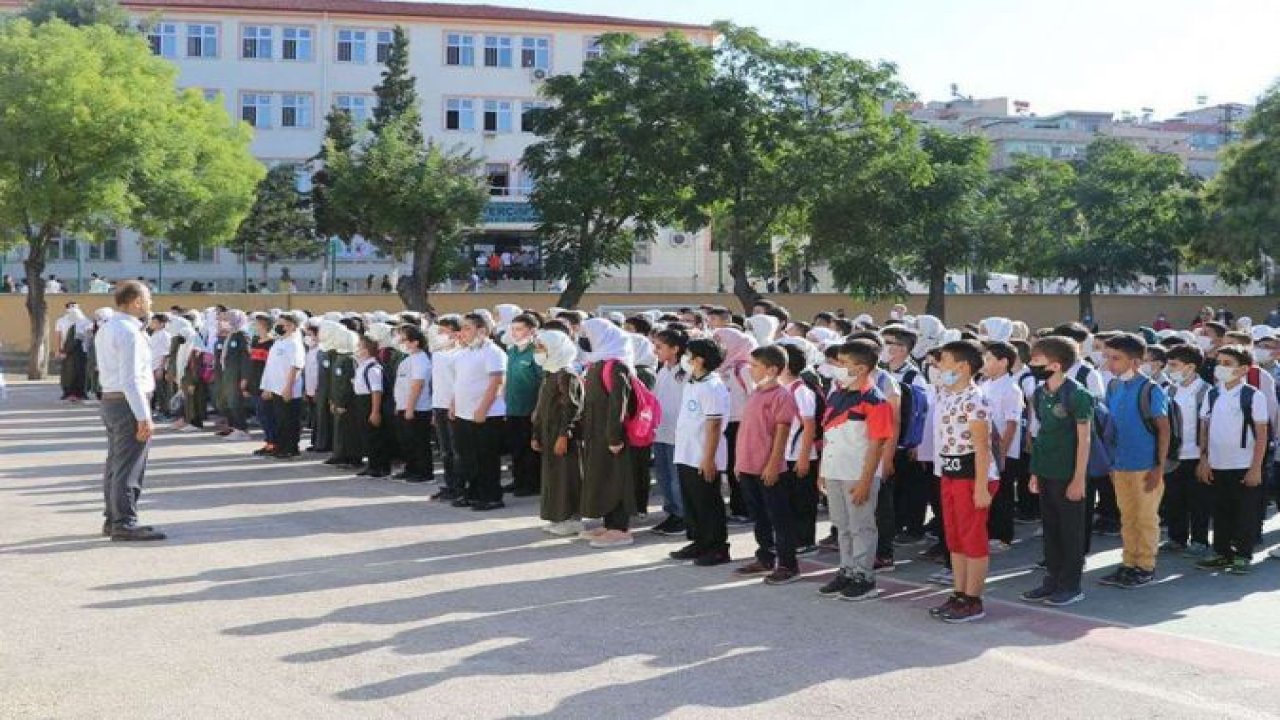 19 milyon öğrenci bugün dersbaşı yaptı