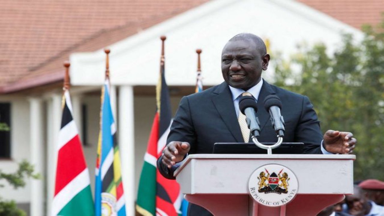 Kenya Devlet Başkanı seçilen William Ruto göreve başladı