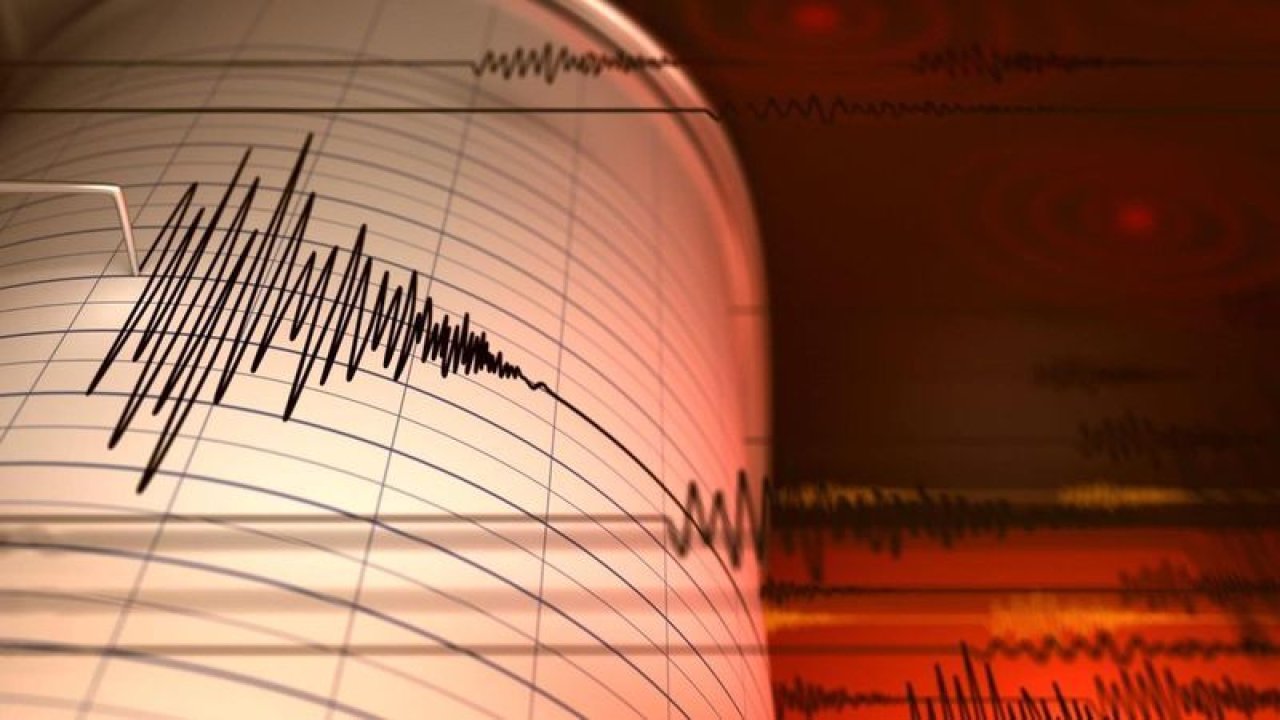 Erzurum'da gece korkutan deprem! 4,9 ile sallandı