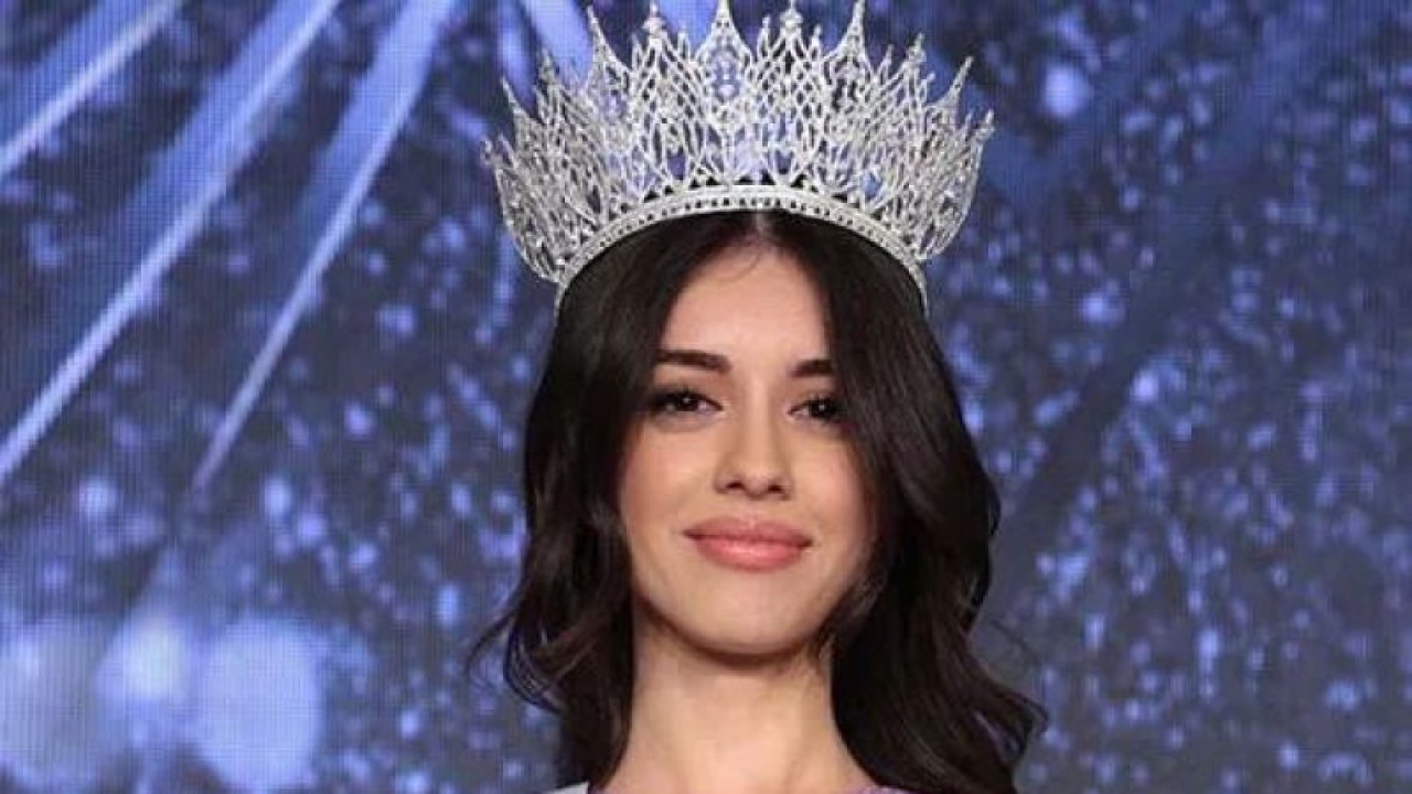 Güzelliği ile büyüledi! 2022 Miss Turkey birincisi Nursena Say kimdir, evli mi?