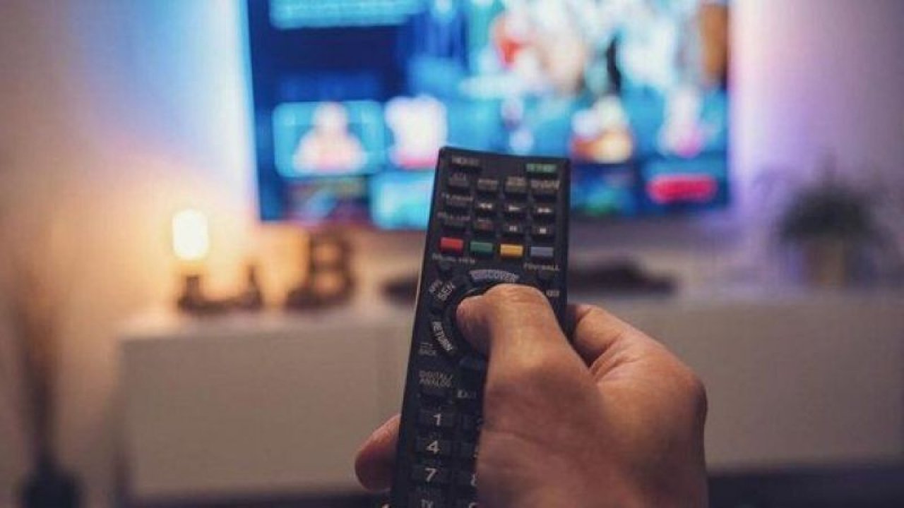 22 Eylül 2022 Perşembe TV yayın akışı! Hangi kanalda ne var, günün filmleri ve dizileri neler?