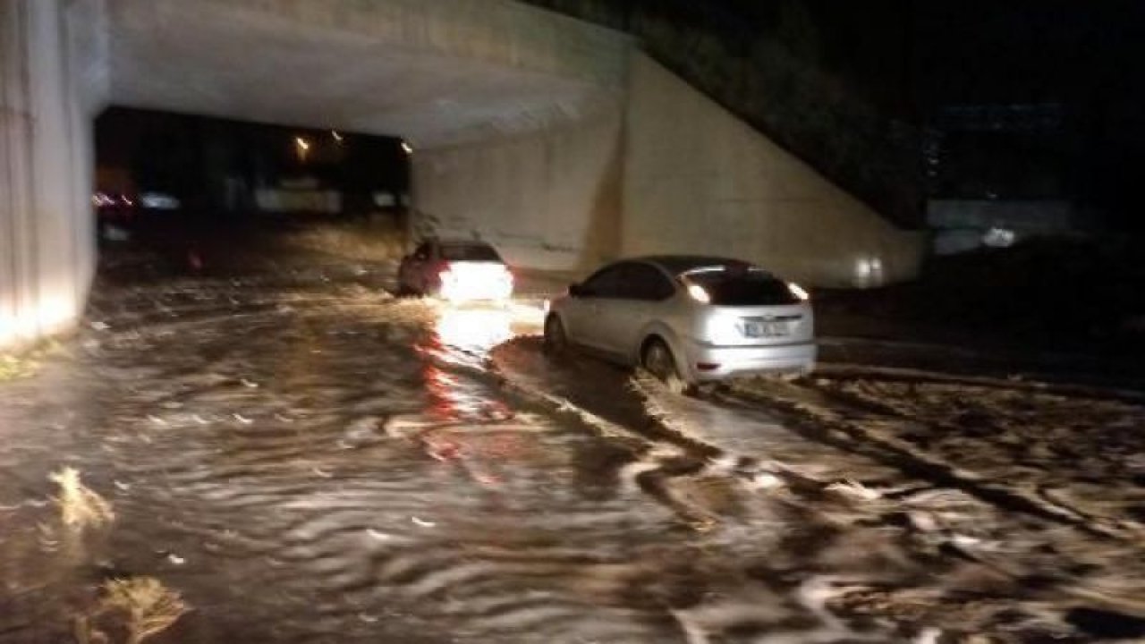 Kayseri'de zor anlar! Sağanak yağmur vurdu!  Bazı evleri su bastı!