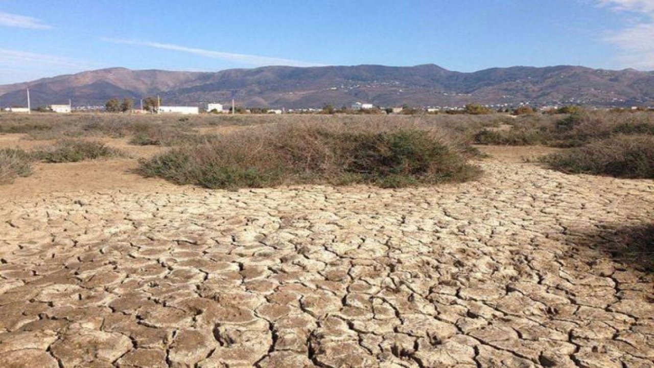 İspanya'nın Sevilla kentinde su kullanımı yasağı