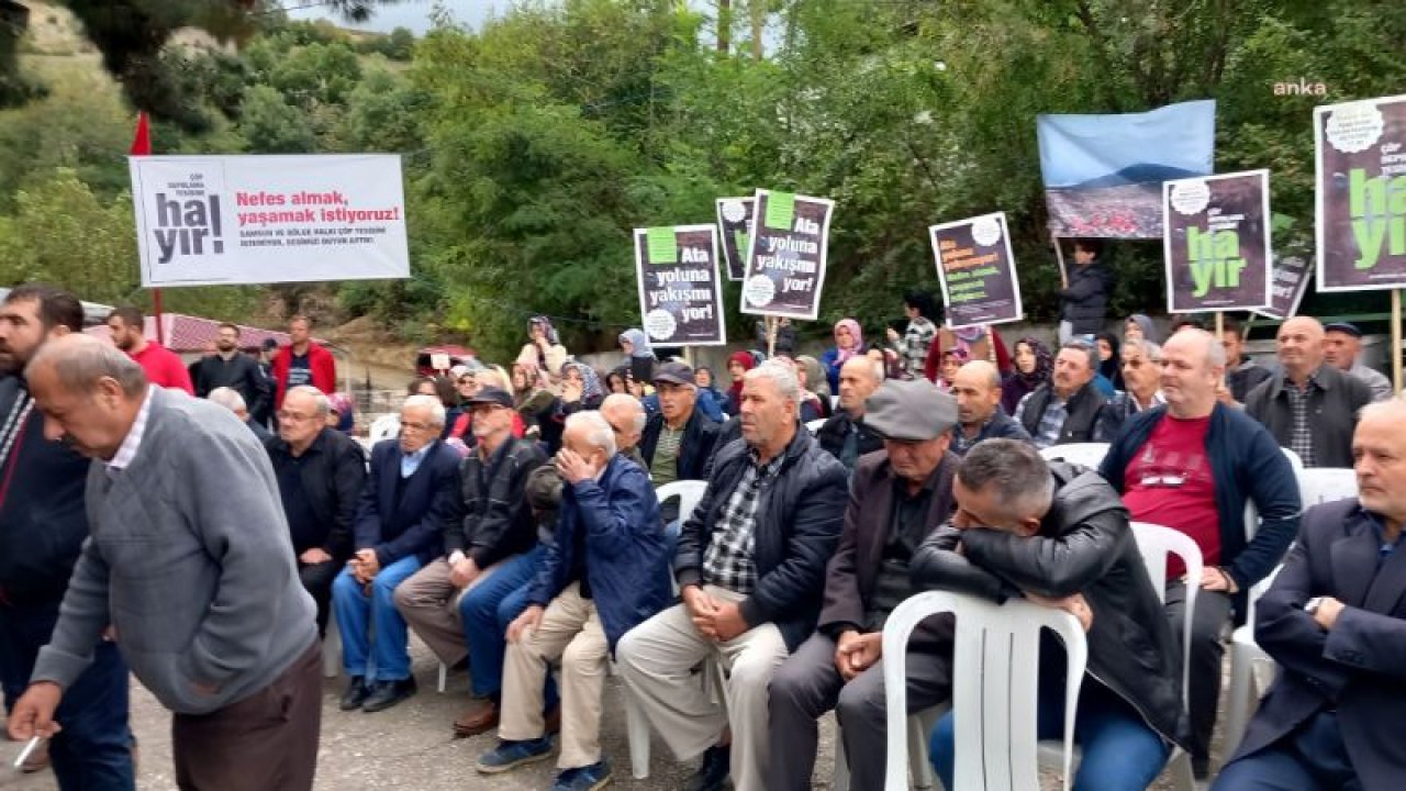 SAMSUN AŞAĞIAVDAN MAHALLESİ’NDE YAŞAYANLAR, KATI ATIK TESİSİ'NDE EK KAPASİTE PROJESİNE, ÇED TOPLANTISINDA TEPKİ GÖSTERDİ: “KARDEŞİMİ, EVLADIMI KAYBETTİM KANSERDEN. VEBALİNİ, GÜNAHINI KİM ÇEKECEK?”