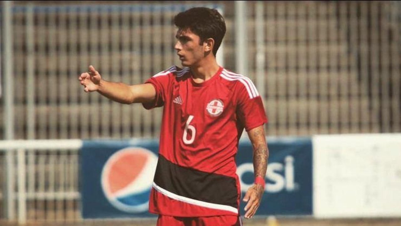 Trabzonspor ikinci transferini de yaptı! Gürcü yıldızla anlaşma sağlandı