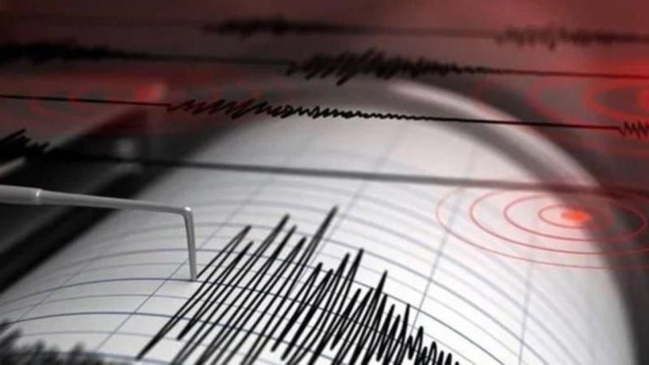 Ege Denizi'nde 4.1 büyüklüğünde depremle sallandı! İzmir ve Aydın'da hissedildi