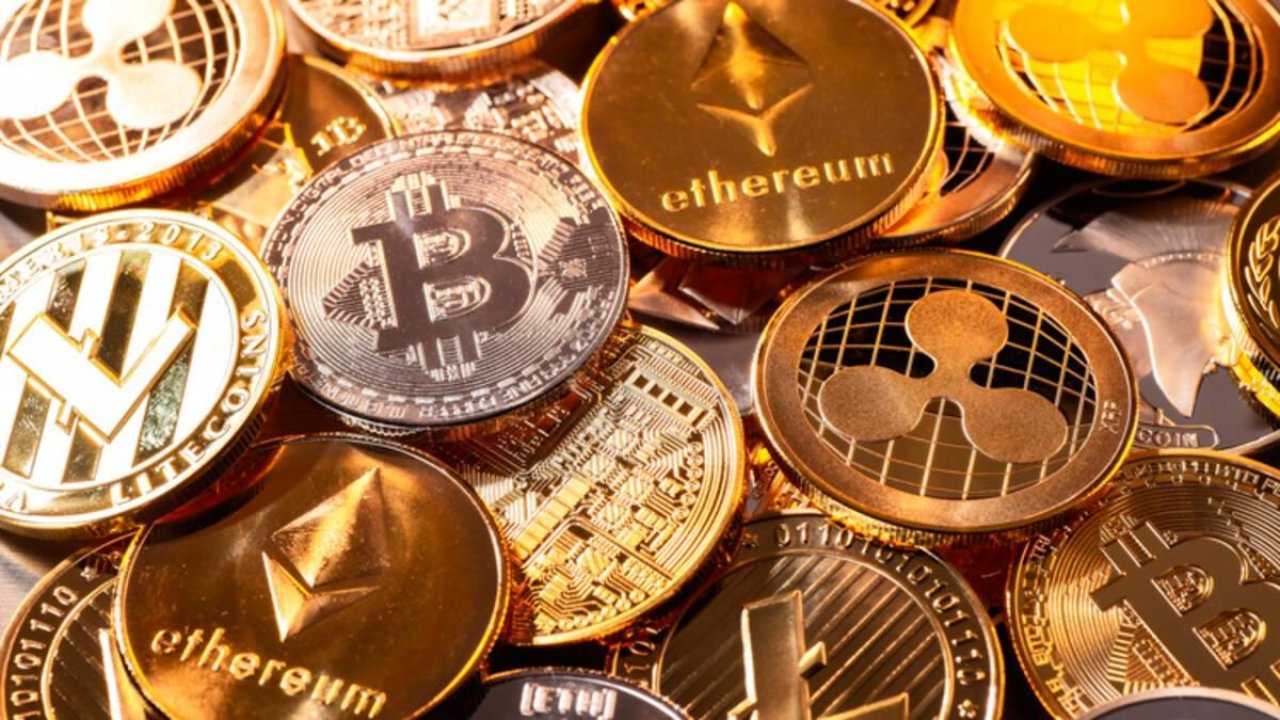 Bitcoin ve Ethereum'a para yatıran yandı! Kripto paralar dibi gördü!