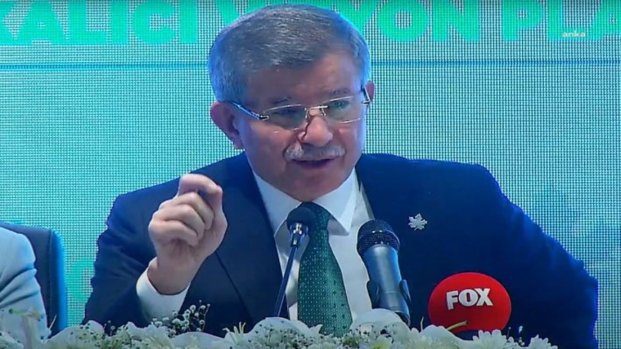 DAVUTOĞLU: ‘TÜRKİYE YÜZYILI’ SANSÜR YASALARIYLA DEĞİL, ÖZGÜR DÜŞÜNCEYLE YAZILACAK