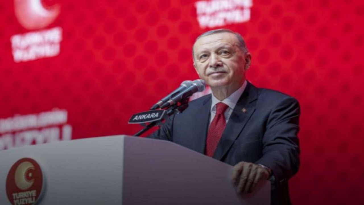 Erdoğan: İlk hedef yeni bir anayasa