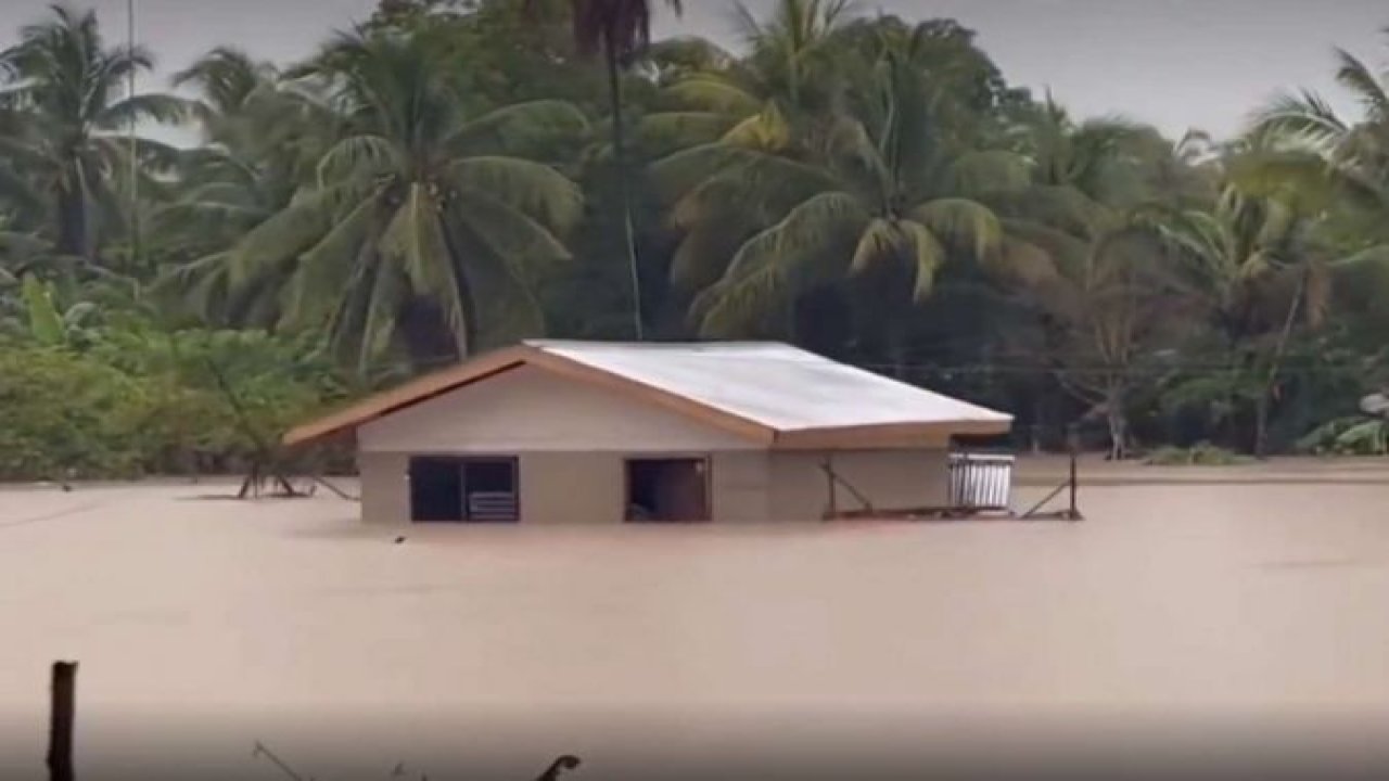 Nalji fırtınası Filipinler'de bir milyon insanı etkiledi