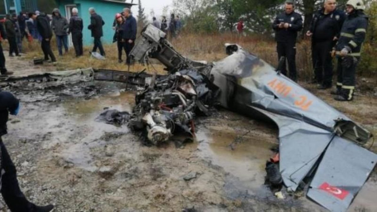 Bursa'da eğitim uçağı yere çakıldı! 2 kişi hayatını kaybetti