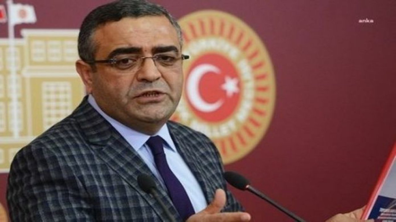 SEZGİN TANRIKULU: “AKP’NİN İKTİDAR OLDUĞU 2002 YILINDAN 2022 YILI SONUNA KADAR EN AZ 848 GAZETECİ TUTUKLANDI”