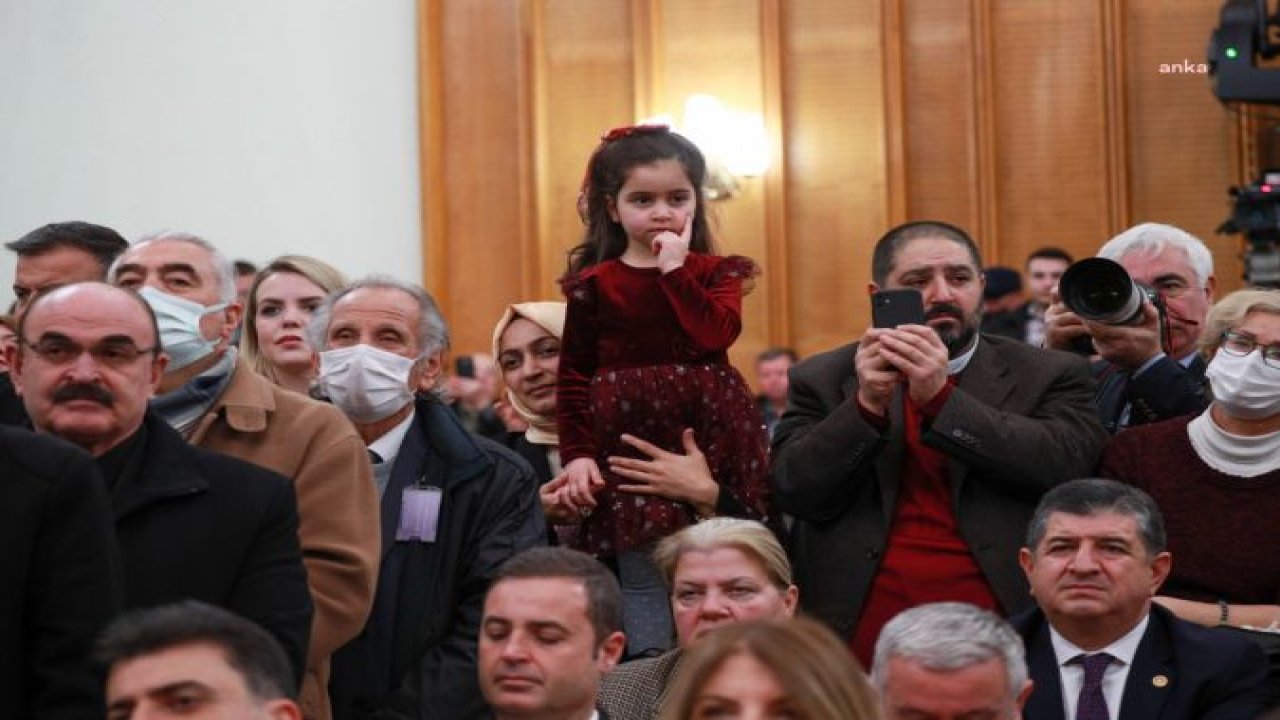 KILIÇDAROĞLU: “KOMUTA KADEMESİ HADDİNİ BİLSİN. SİYASET ASKERİN İŞİ DEĞİLDİR. HERKES HADDİNİ BİLECEK”