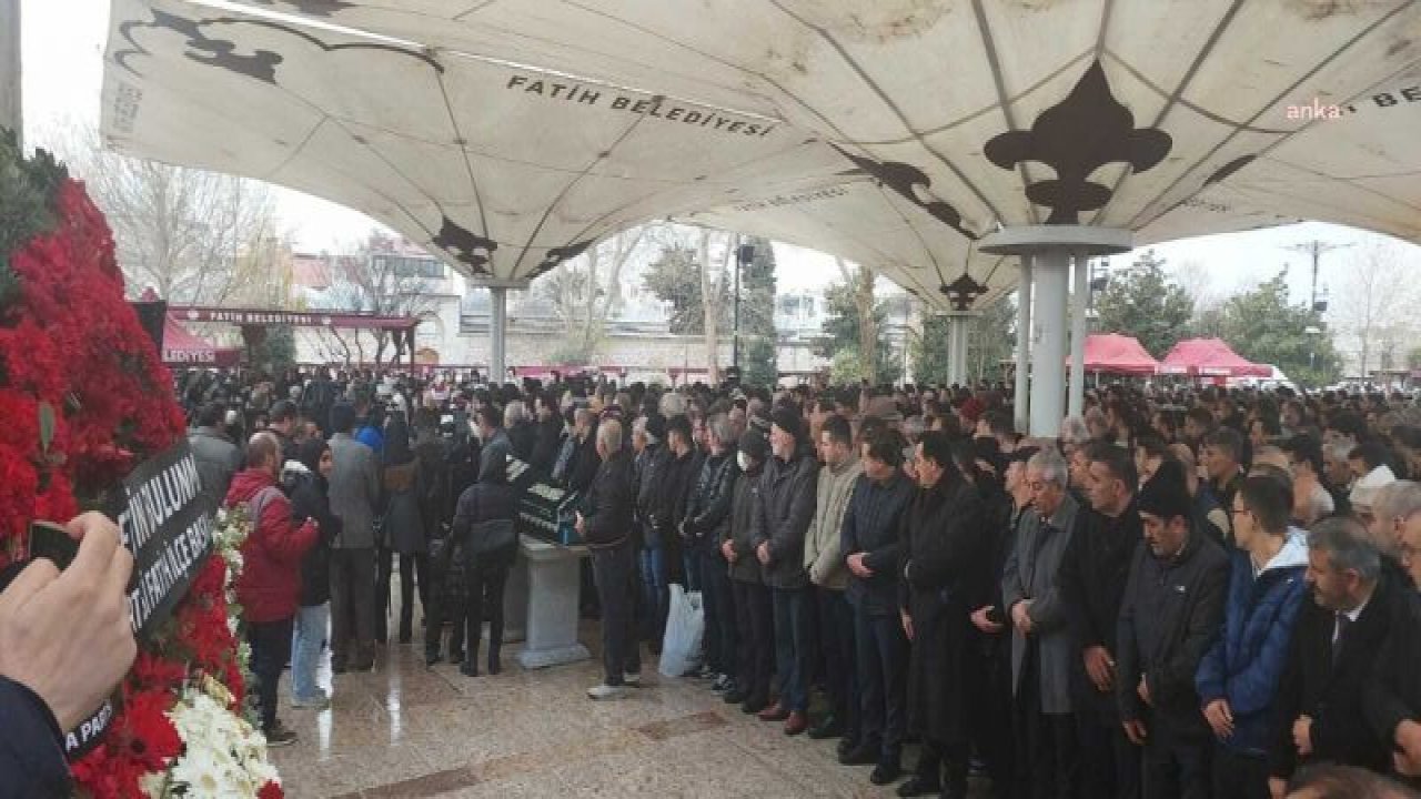 ÜNLÜ MÜZİSYEN BURHAN ÇAÇAN SON YOLCULUĞUNA UĞURLANDI