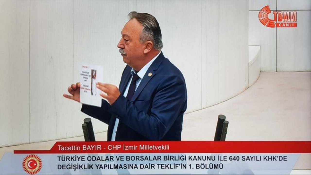 TACETTİN BAYIR'DAN İKTİDARA "ERDAL BAKKAL" GÖNDERMESİ: "MAHALLE KÜLTÜRÜNÜN MİHENK TAŞI OLAN 'BAKKAL AMCA' KAVRAMINI KORUMAK YERİNE KAPATILMASINA NEDEN OLACAĞIZ"