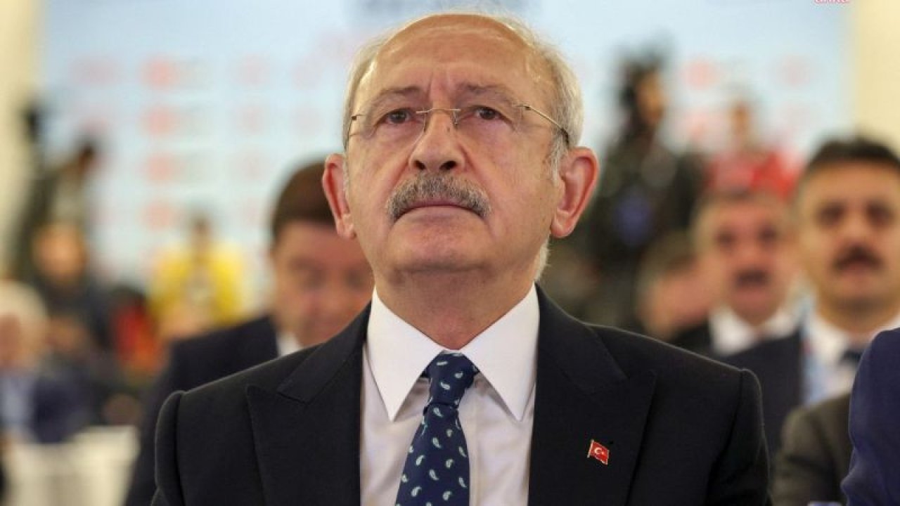 KILIÇDAROĞLU: ÜNİVERSİTELERİ UZAKTAN EĞİTİME ALMA KARARININ YENİDEN GÖZDEN GEÇİRİLMESİNİ BEKLİYORUM. GENEL MERKEZ BİNAMIZ DAHİL, ÖRGÜTÜMÜZÜN TÜM MEKANLARINI VERMEYE HAZIRIM. BU SEFER GENÇLERE DOKUNMAYALIM