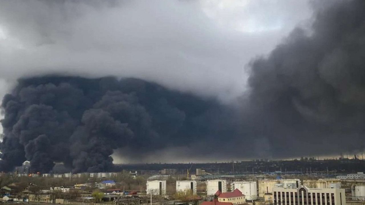 Rusya, Odessa'da havaalanını vurdu