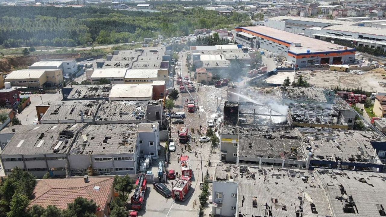 Tuzla'da alevler gökyüzüne yükselmişti! 3 kişinin hayatını kaybettiği yangına tutuklama