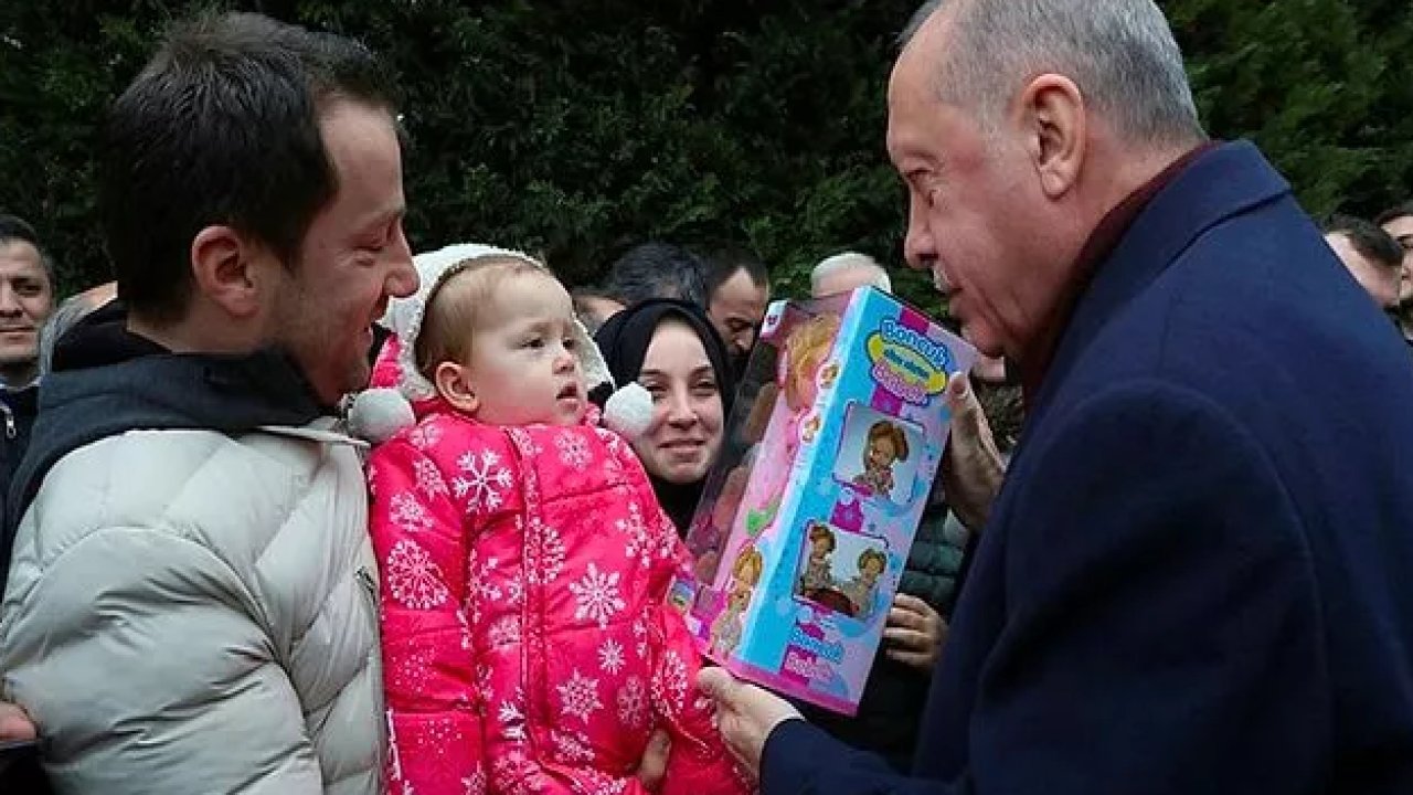 Saray'ı sarsan hırsızlık! Cumhurbaşkanı Erdoğan'ın çocuklara dağıttığı oyuncakları aylardır çalıyorlarmış!