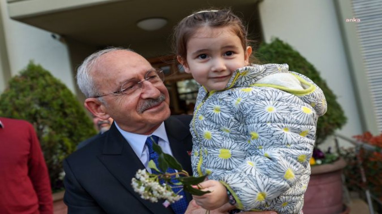 CUMHURBAŞKANI ADAYI KILIÇDAROĞLU’NDAN ERSİN ARIOĞLU’NUN AİLESİNE TAZİYE ZİYARETİ