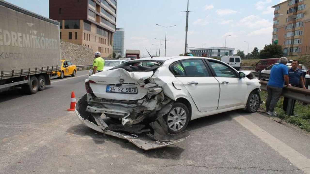 Pendik'te zincirleme kaza: 2 yaralı