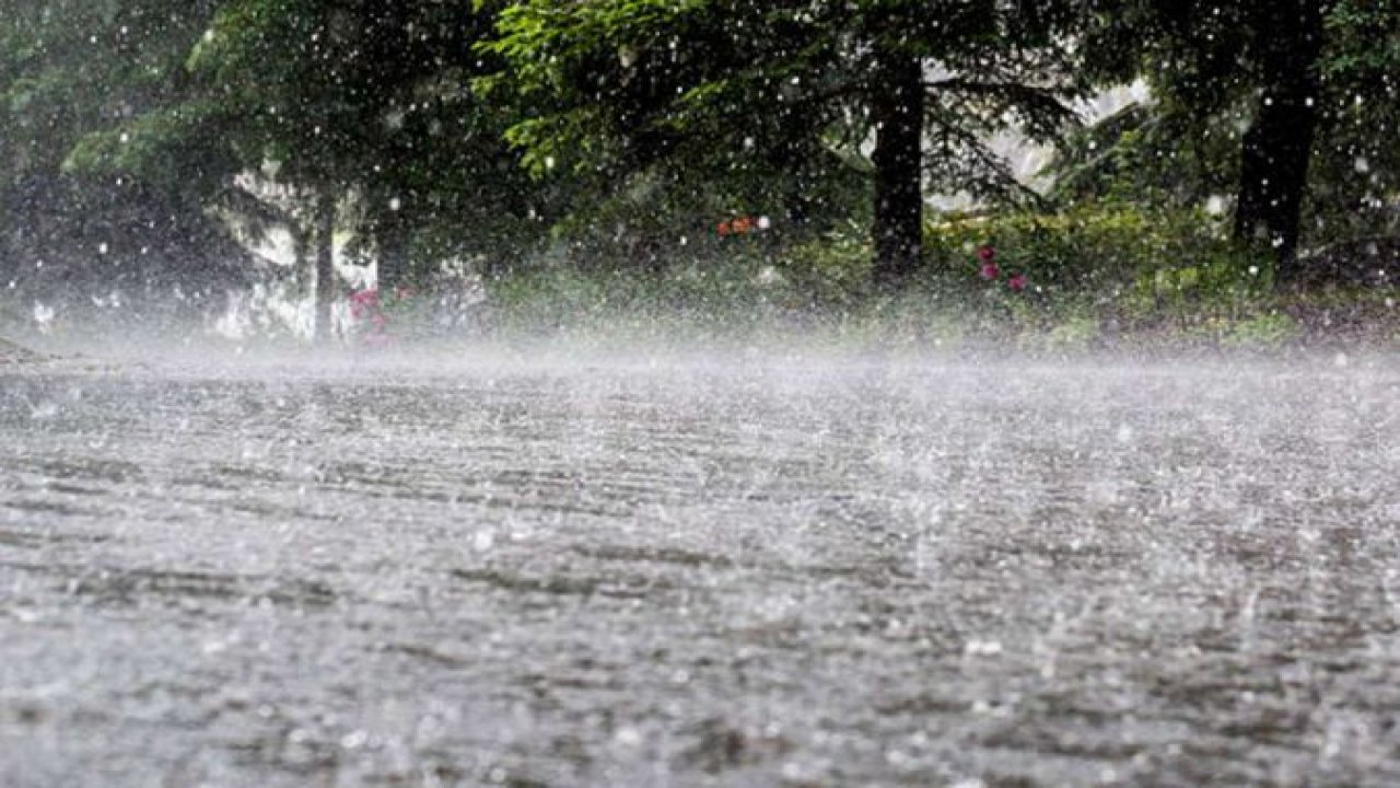 Meteoroloji bazı bölgeler için "kuvvetli yağış" uyarısı yaptı