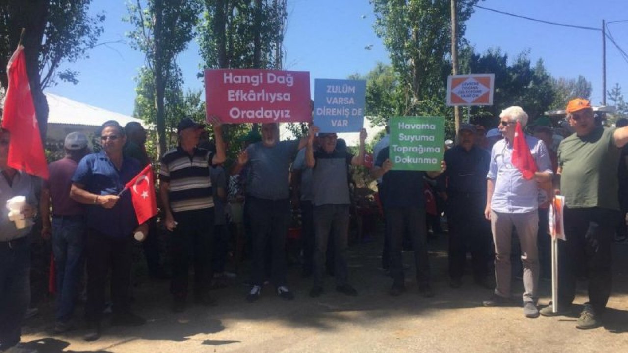 SİVAS'IN AVCIPINARI KÖYÜNE YAPILMAK İSTENEN MADEN TESİSİNE KÖYLÜLERDEN PROTESTO: “BÖLGEDEKİ TOPRAK YAPISININ ASBEST İÇERİĞİNİN YÜKSEK OLMASI NEDENİYLE MADEN FAALİYETİ İNSAN HAYATINI TEHDİT EDECEKTİR"