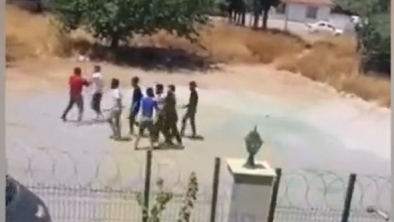 Antalya'da silah sesleri yankılandı! Suriyeliler kavga etti, taşlar, sopalar havada uçuştu