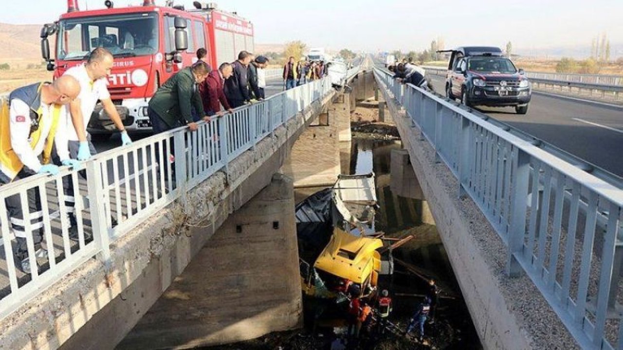 Kayseri'de zincirleme trafik kazası: 4 yaralı