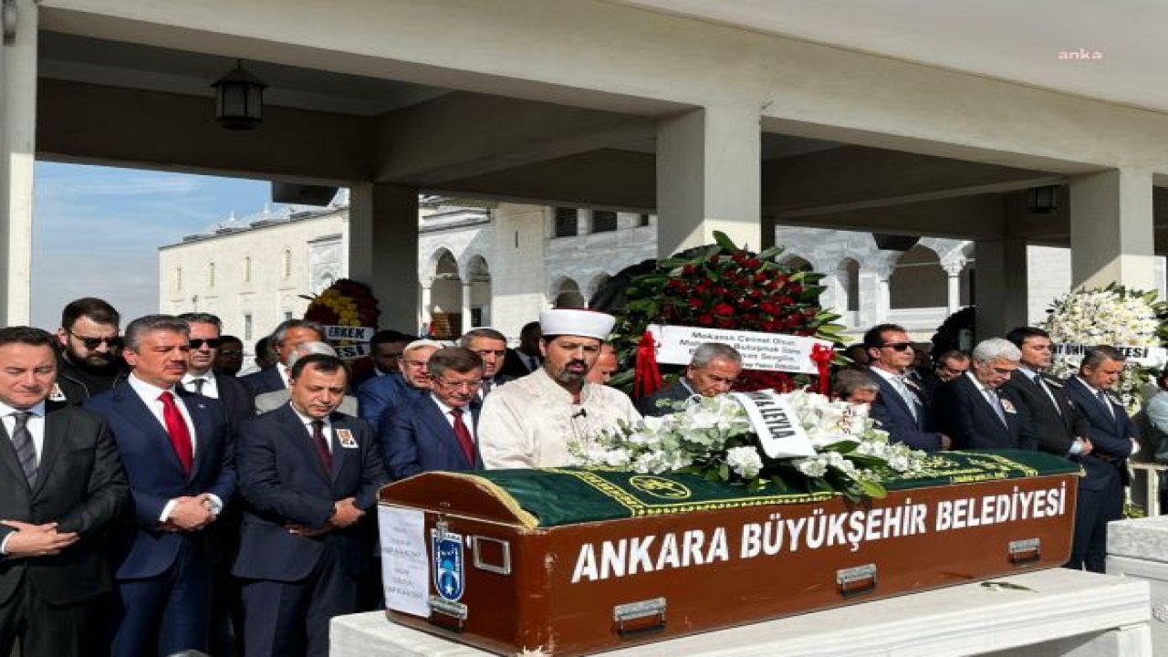 ANAYASA HUKUKÇUSU PROF. DR. ERGUN ÖZBUDUN SON YOLCULUĞUNA UĞURLANDI