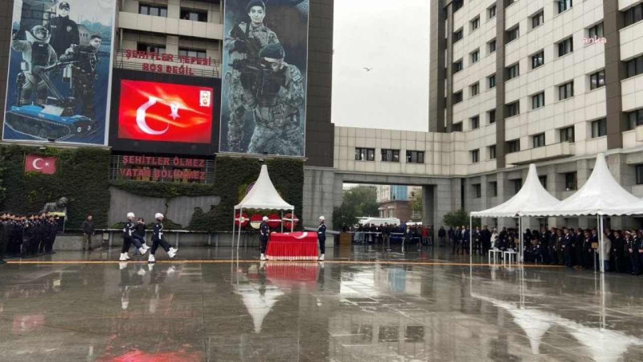 ŞEHİT POLİS LÜTFÜ BAYKAR İÇİN İSTANBUL EMNİYET MÜDÜRLÜĞÜ'NDE TÖREN YAPILDI