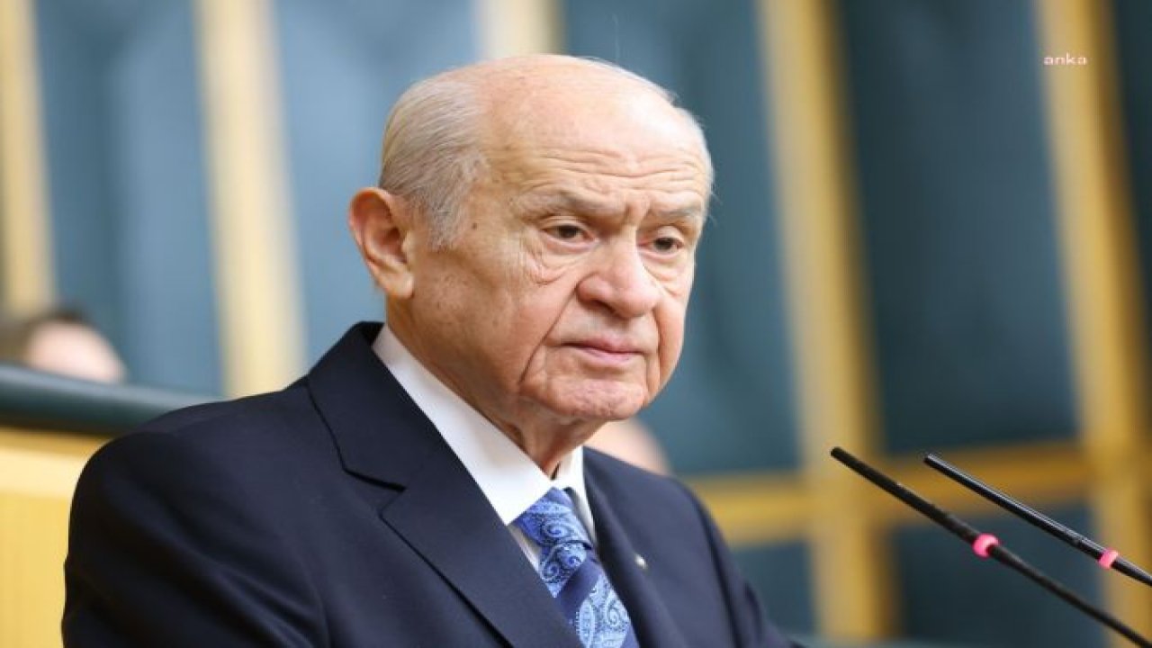 BAHÇELİ: SAHTEKAR BANKACILAR, KURULAN SAADET ZİNCİRLERİ, SAÇLARINA DOLARDAN BUKLELER YAPAN ŞAİBELİ SOYTARILAR GERÇEKTEN DE MİLLETİMİZDE HAKLI BİR ÖFKEYE NEDEN OLMAKTADIR