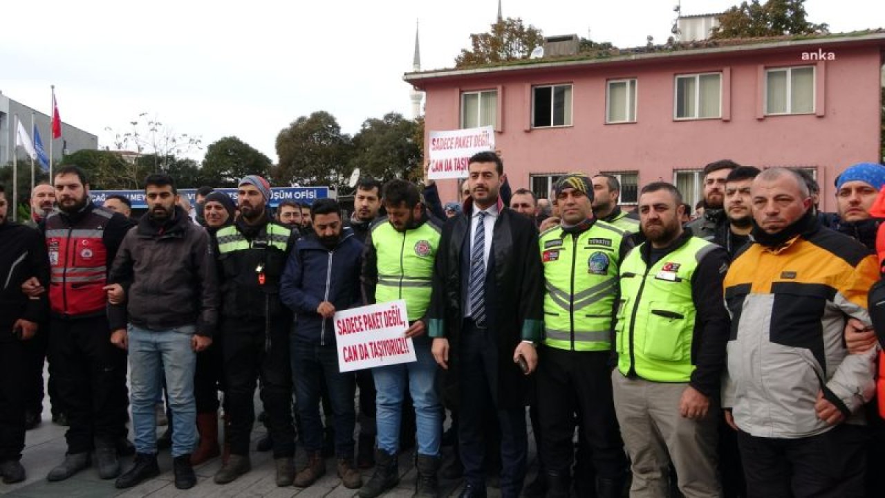 TRAFİK KAZASINDA AĞIR YARALANAN MOTOKURYE GÖÇER İÇİN ADLİYE ÖNÜNDE AÇIKLAMA: "GÖZALTI KARARININ ÇIKMASINI İSTİYORUZ"