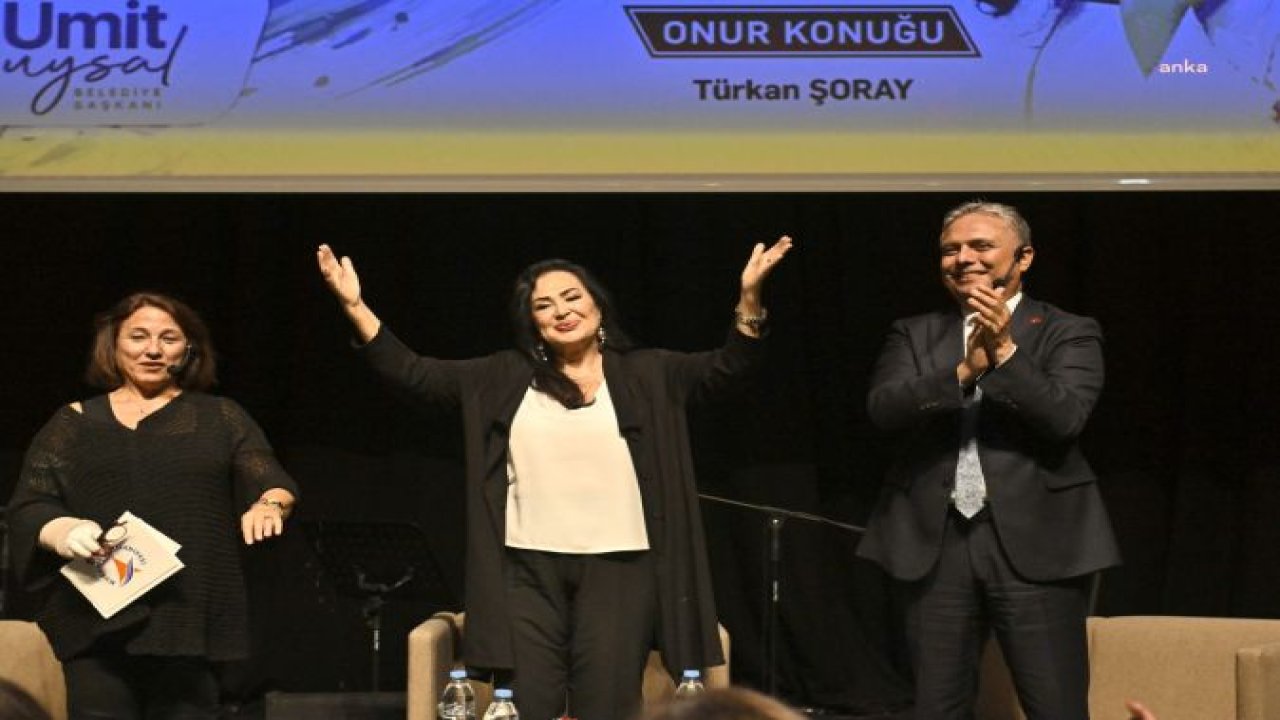 TÜRKAN ŞORAY, MURATPAŞA BELEDİYESİ’NİN ONUR KONUĞU OLDU