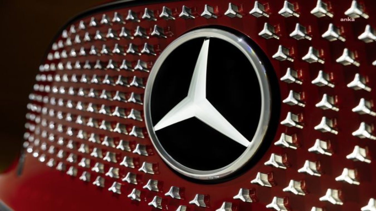 MERCEDES-BENZ, DÜNYANIN EN DEĞERLİ MARKALARI ARASINDA 7. SIRAYA YÜKSELDİ